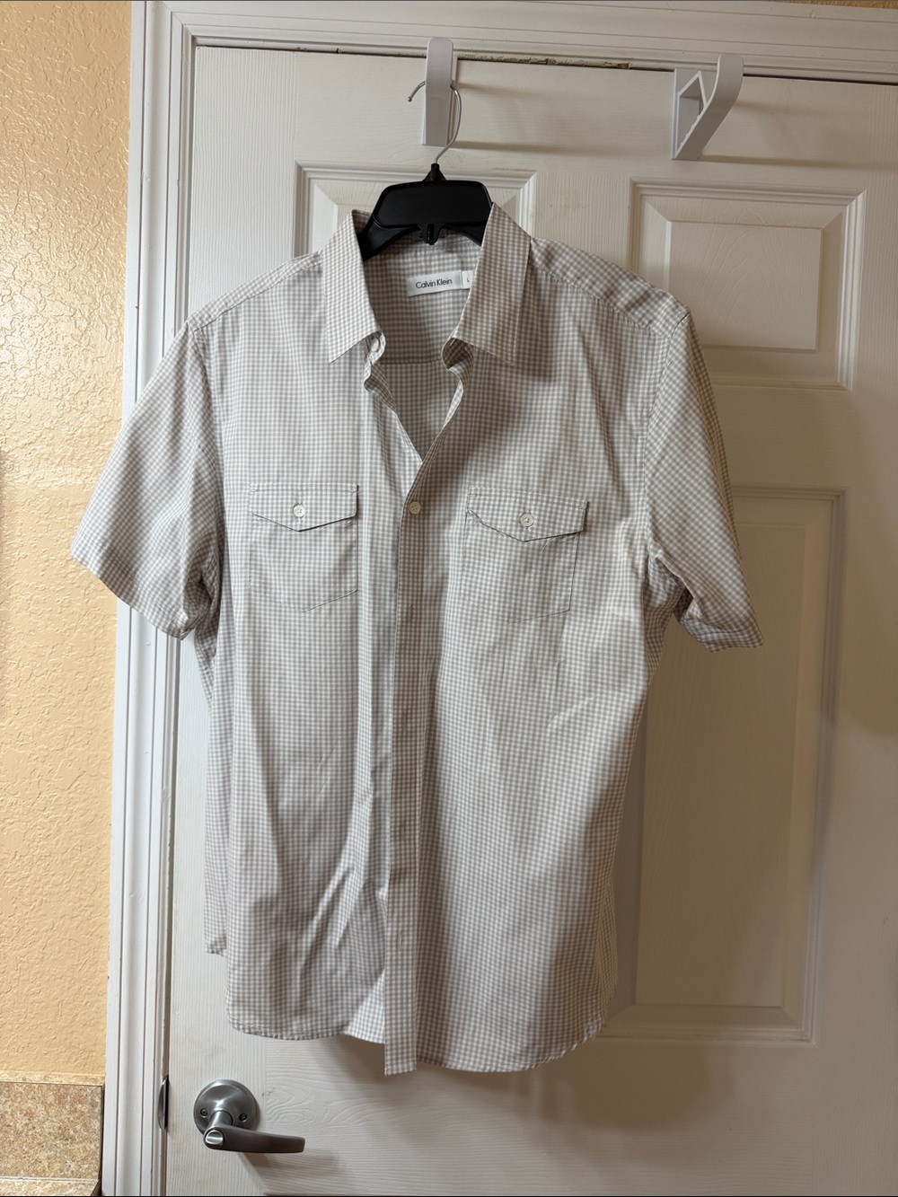 Calvin Klein Men’s Short-Sleeve Tan and White Micro-Check Button-Down Shirt